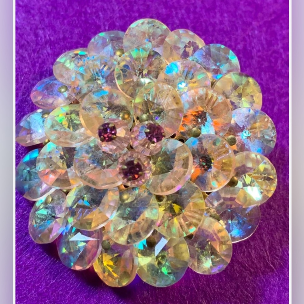 Vintage Signed Vendome Aurora Borealis AB Crystal Rhinestone Brooch Pin Rainbow